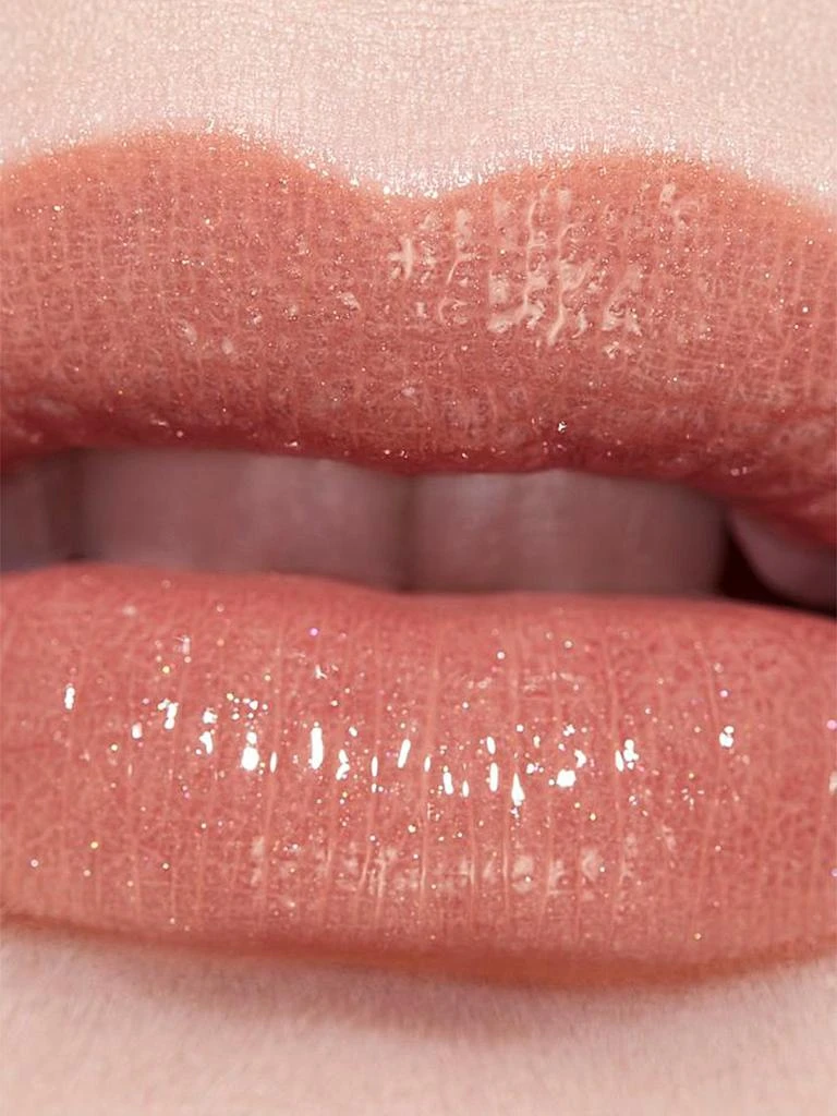 Chanel Hydrating Vibrant Shine Lip Colour 5