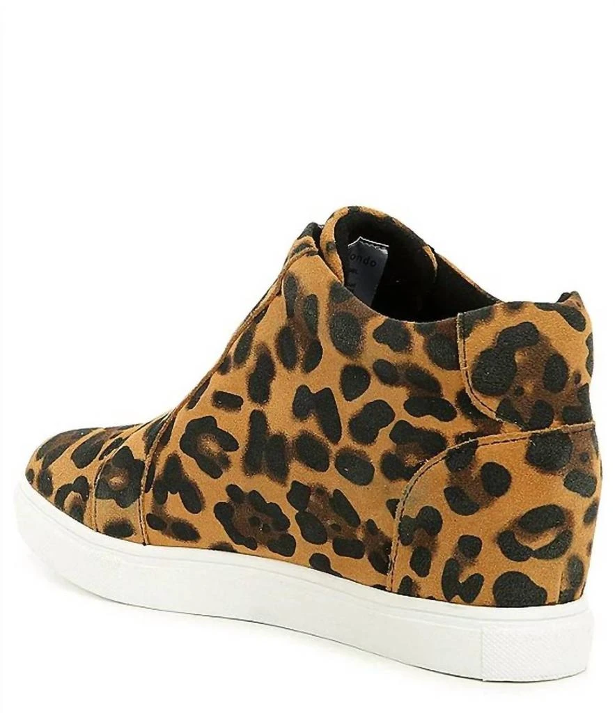 Blondo Women's Glenda Wedge Sneaker In Leopard 3