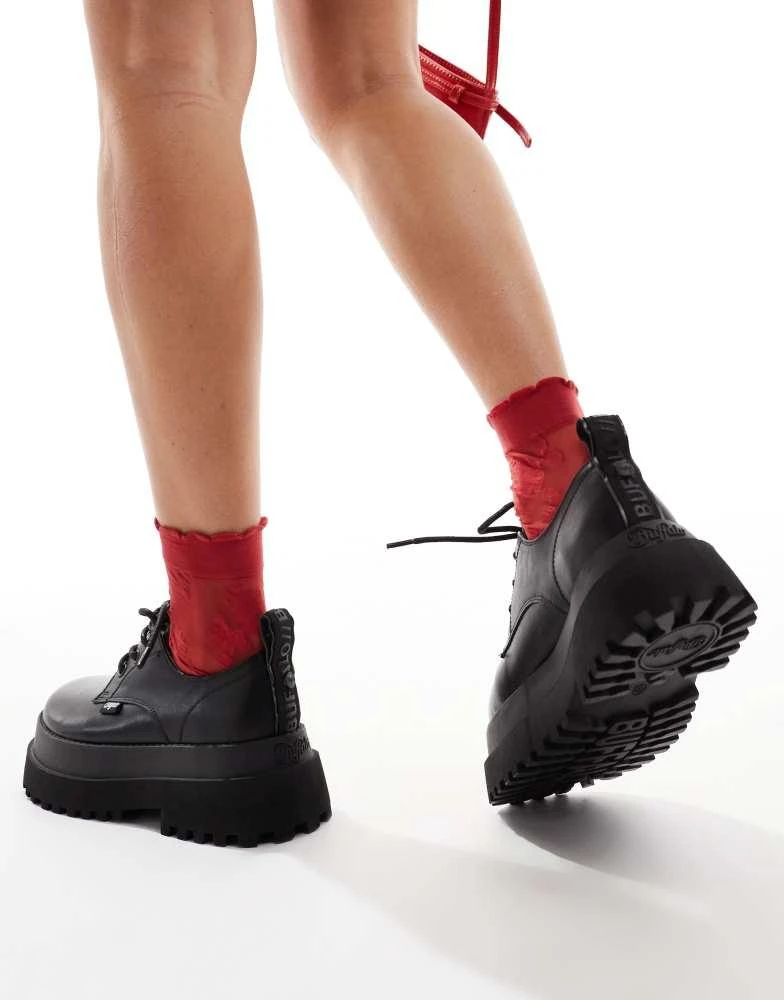 Buffalo Buffalo lace up chunky shoe in black 4