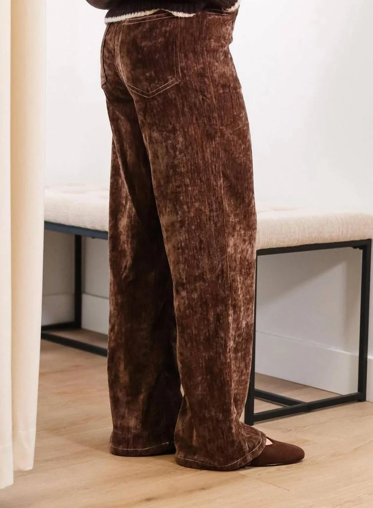 Sadie 
Sage Sadie 
Sage - Rowdy Stretch Velour Pants 2