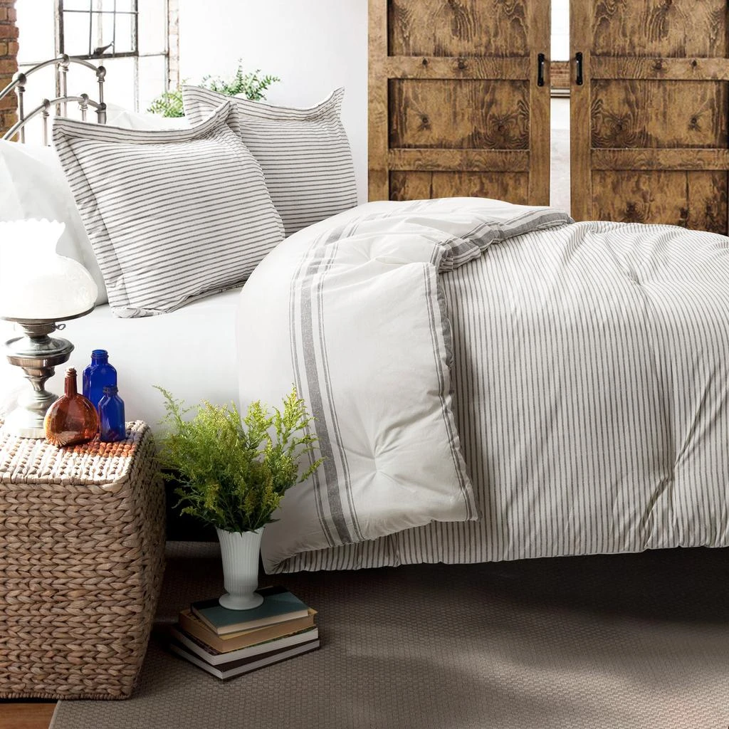 Lush Decor Farmhouse Stripe Rev. Oversized Comforter Gray 3Pc Set Cal King 4