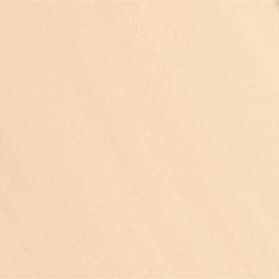 Chanel CHANEL SUBLIMAGE L'ESSENCE DE TEINT Ultimate Radiance-Generating Serum Foundation 3