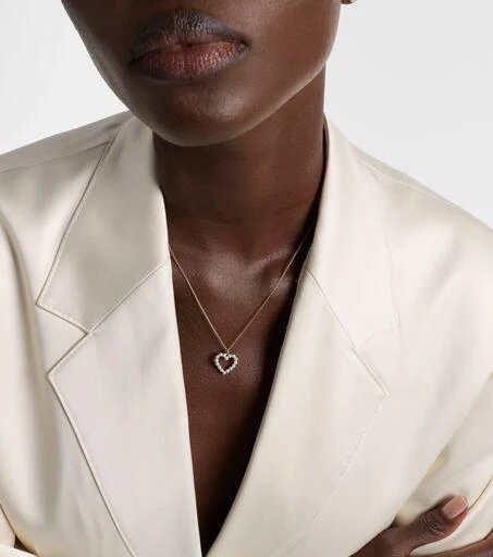 Sophie Bille Brahe Pearl Heart 14kt gold pendant necklace with pearls 2