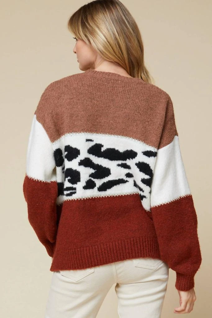Entro Color Block Sweater 2