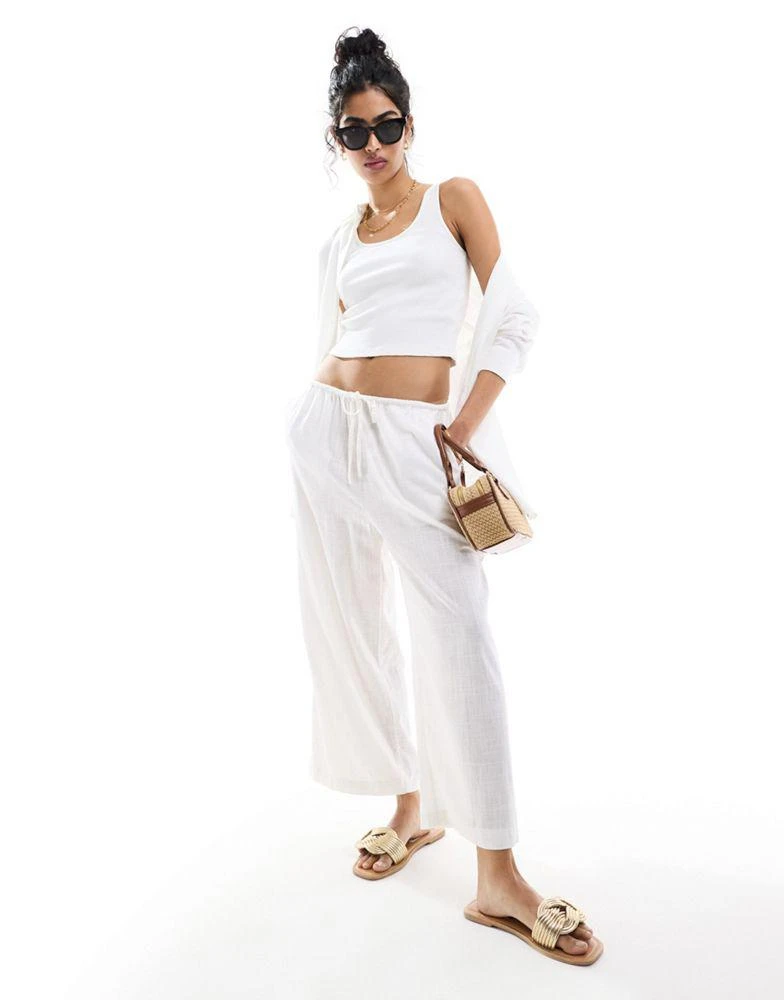 ASOS ASOS DESIGN pull on culotte with linen in white 1