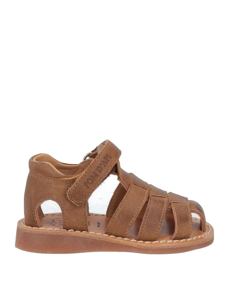 POM D
API Sandals
