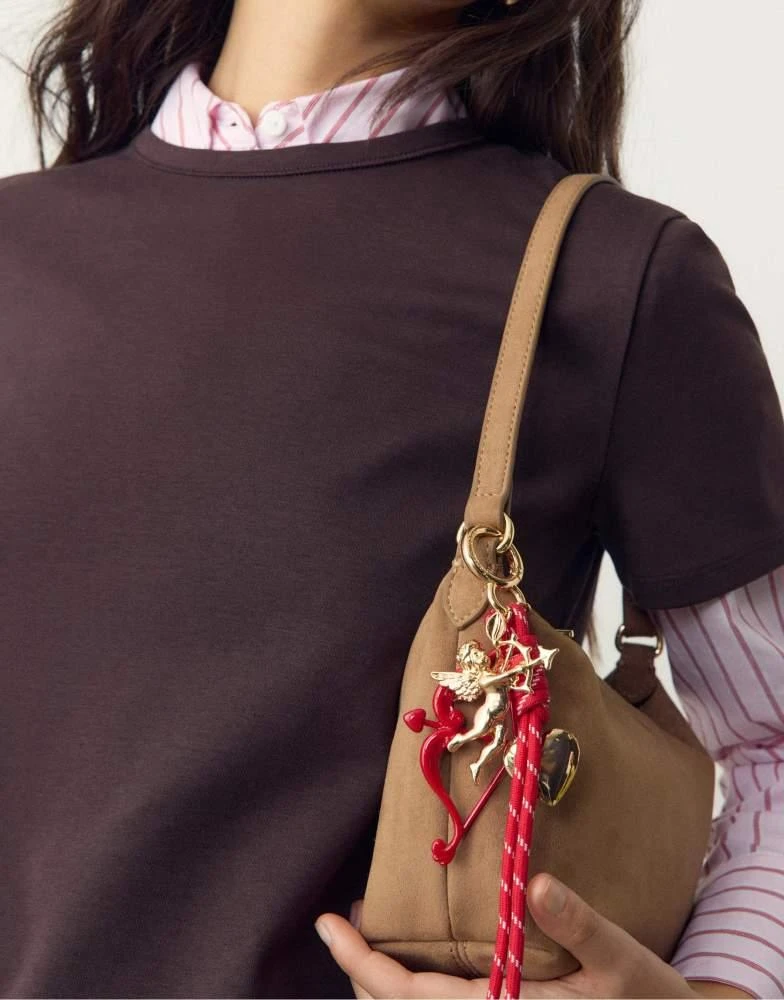 Stradivarius Stradivarius Cupid charm keyring in red