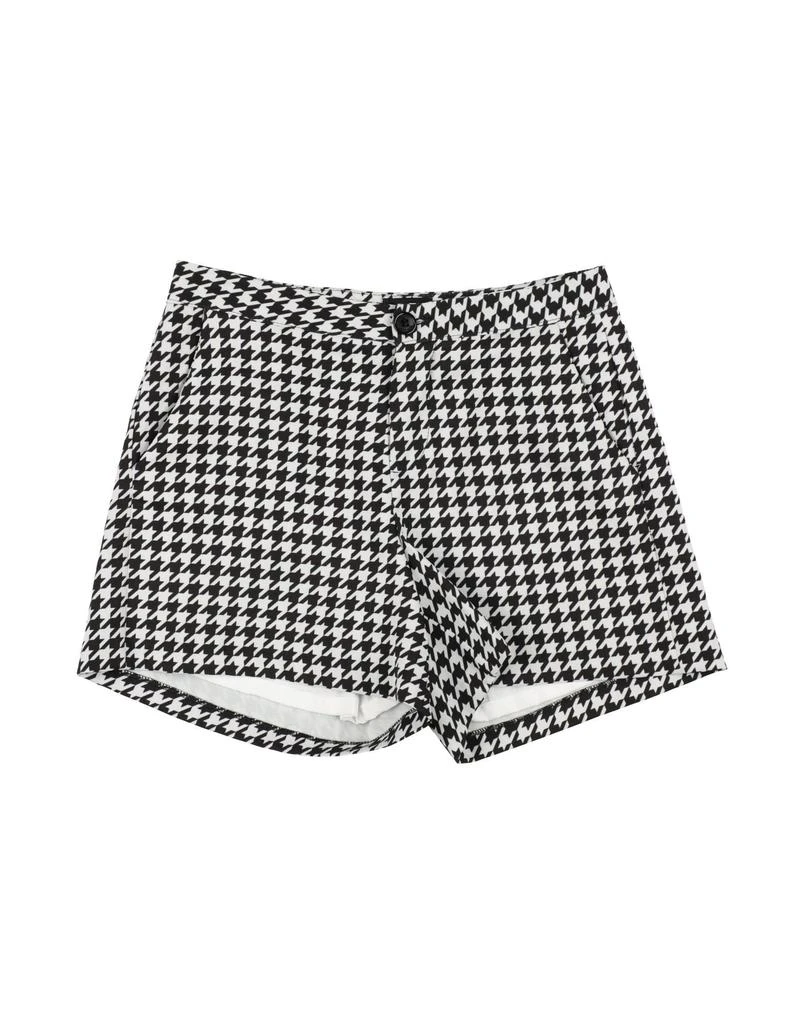 MARC ELLIS Shorts & Bermuda 1