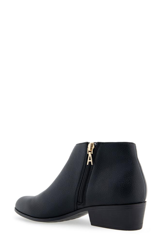 Aerosoles Cayu Almond toe Bootie