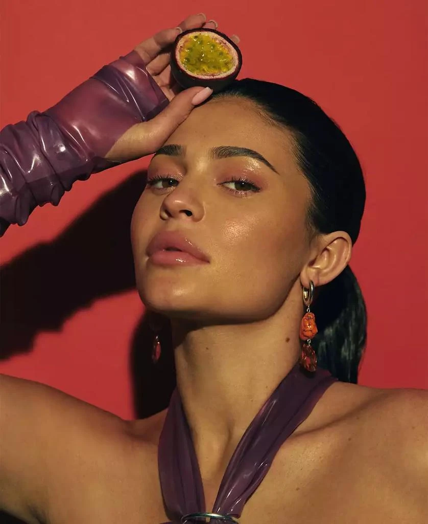 Kylie Cosmetics Lip Oil 4