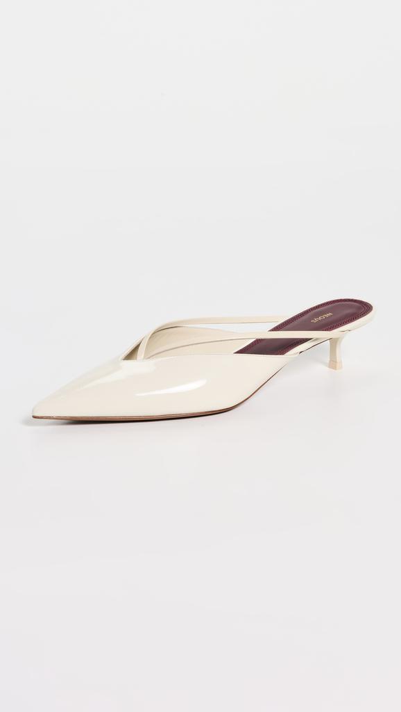 NEOUS Bosona Pumps