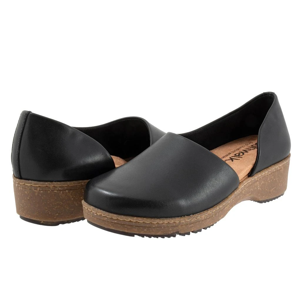 SoftWalk Addie 1