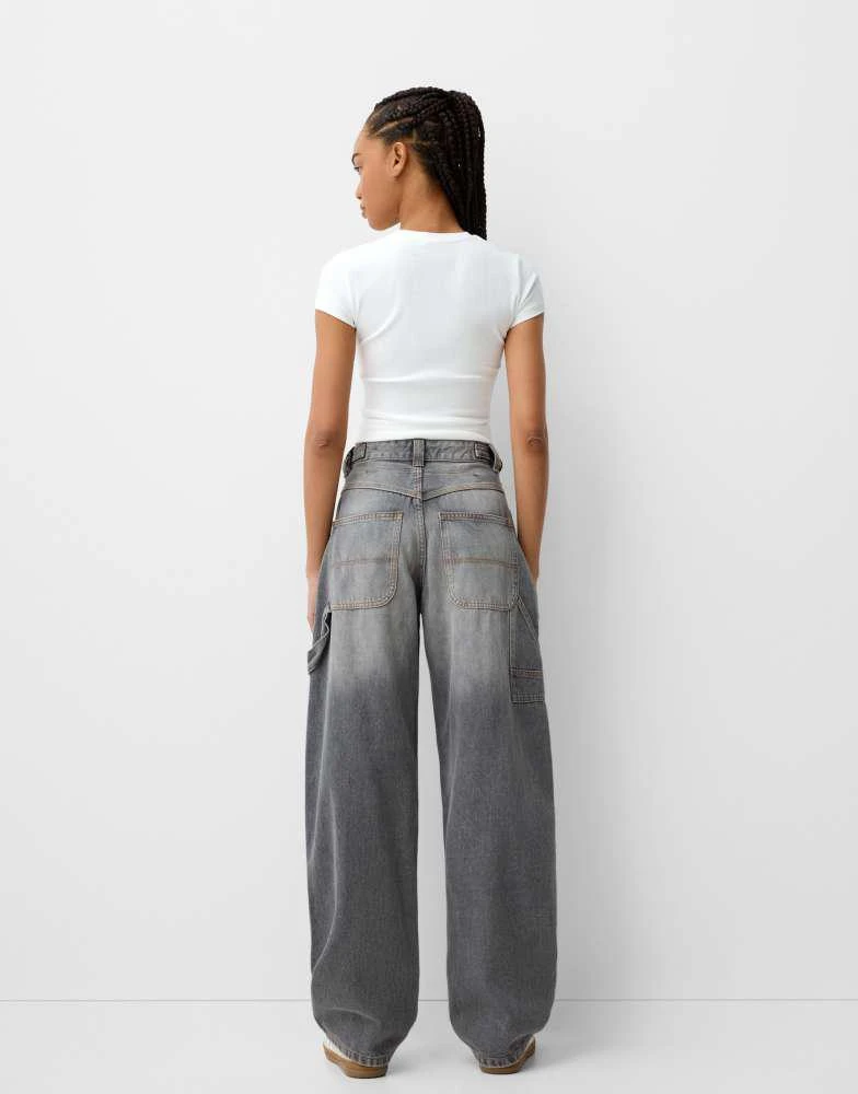 Bershka Bershka adjustable balloon fit carpenter jeans in light grey 3