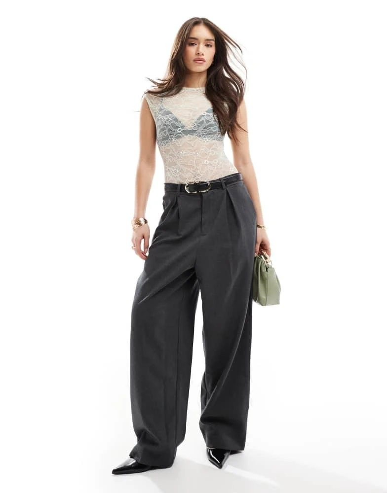 Pull&Bear Pull&Bear short sleeve lace body in mint 4