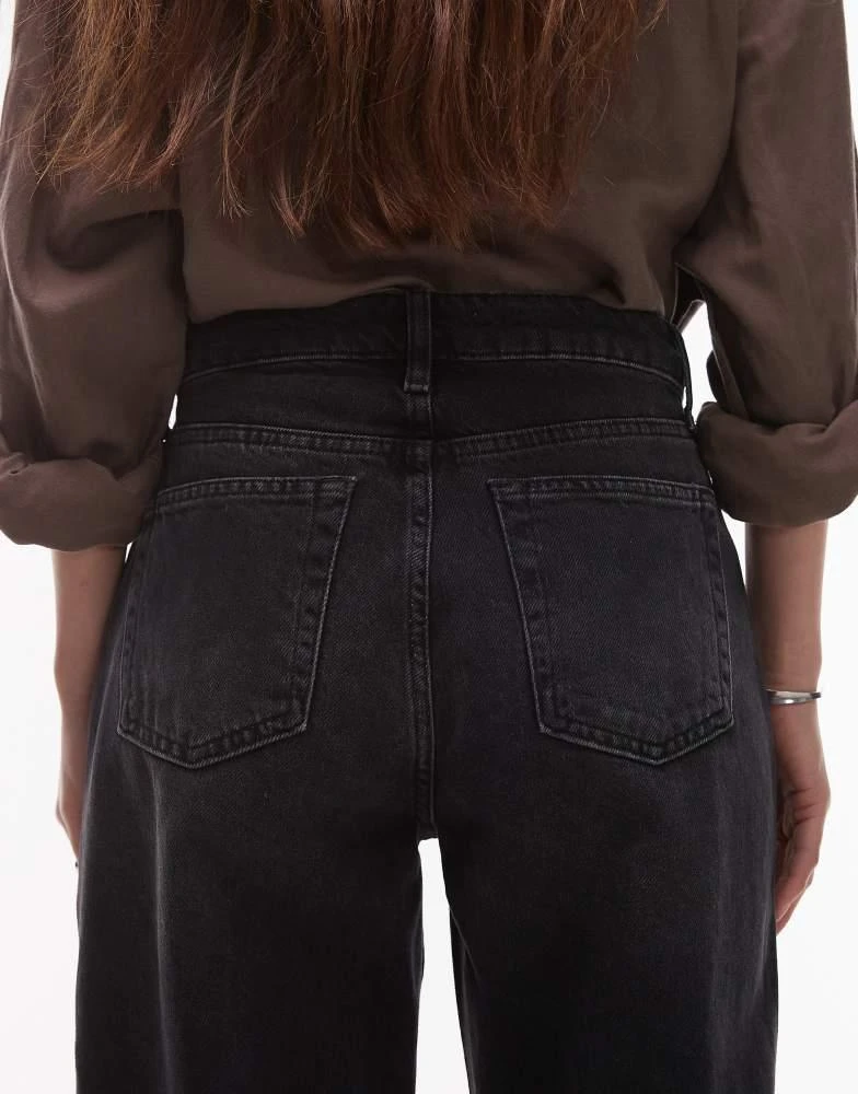 Topshop Topshop Kort high rise straight jean in washed black 4