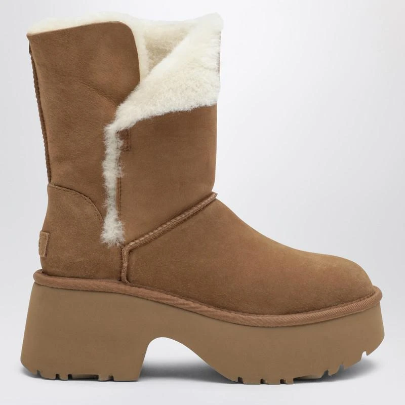 UGG Chestnut Classic Esmee boots 1