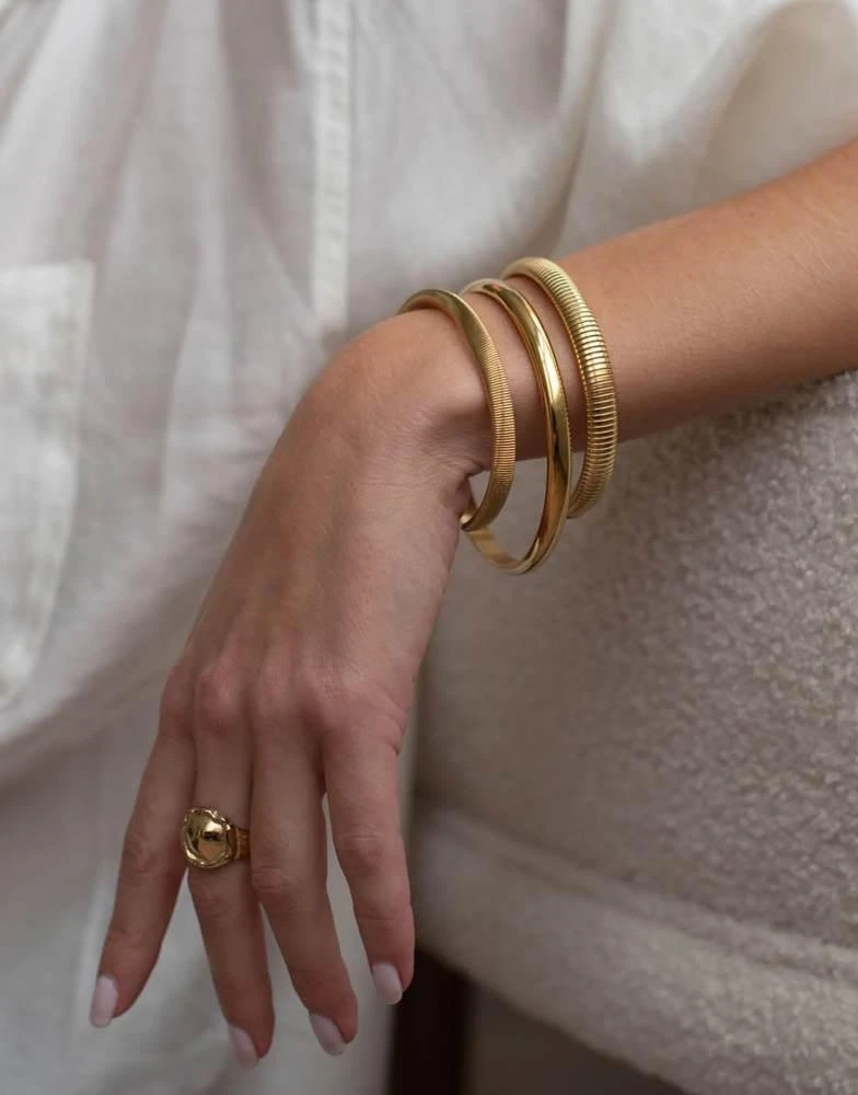 D. LOUISE D.LOUISE waterproof Classic chunky bangle s/m in  display picture 2