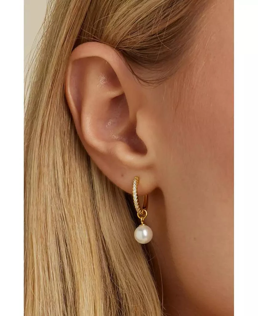 Untamed Petals Perfectly Poised Pearl Hoops 2