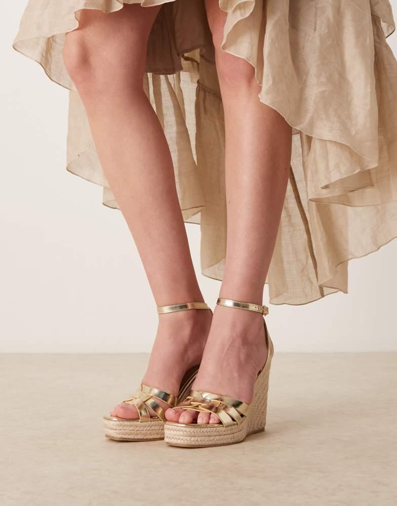 Glamorous Glamorous espadilles wedge heeled sandals in gold