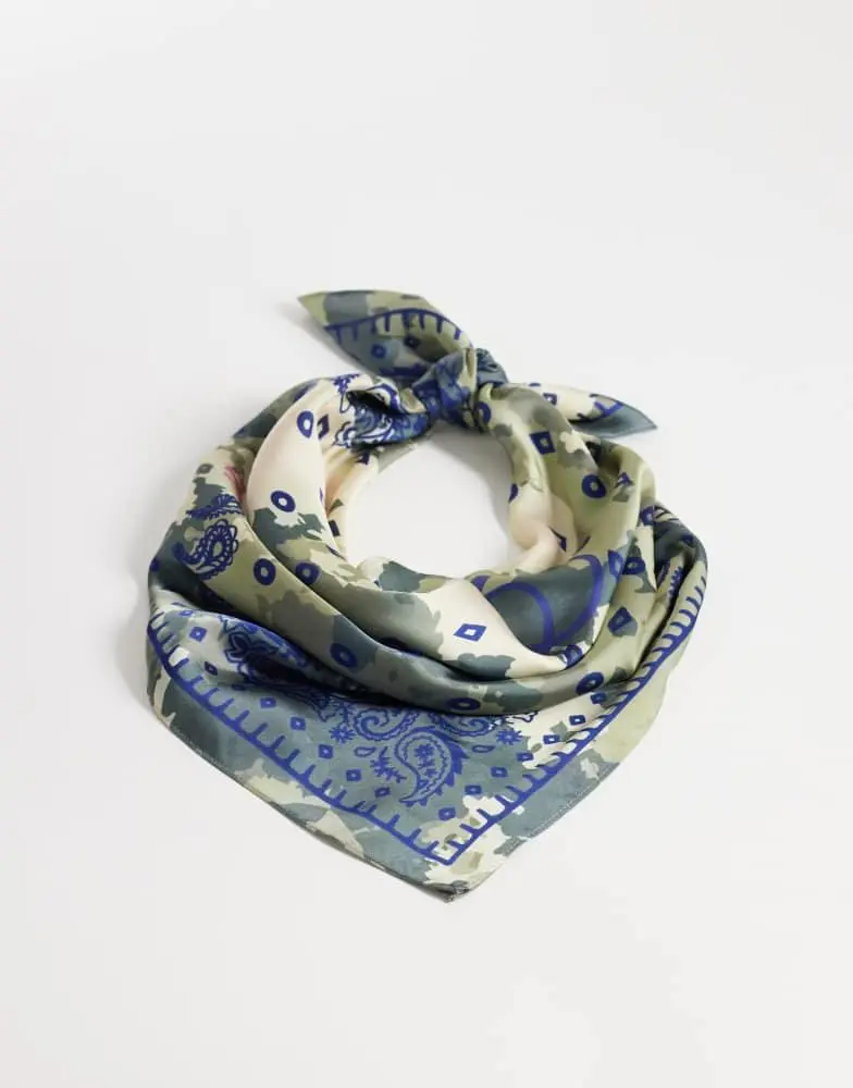 Prohibited Prohibited camp camo scarf in multi