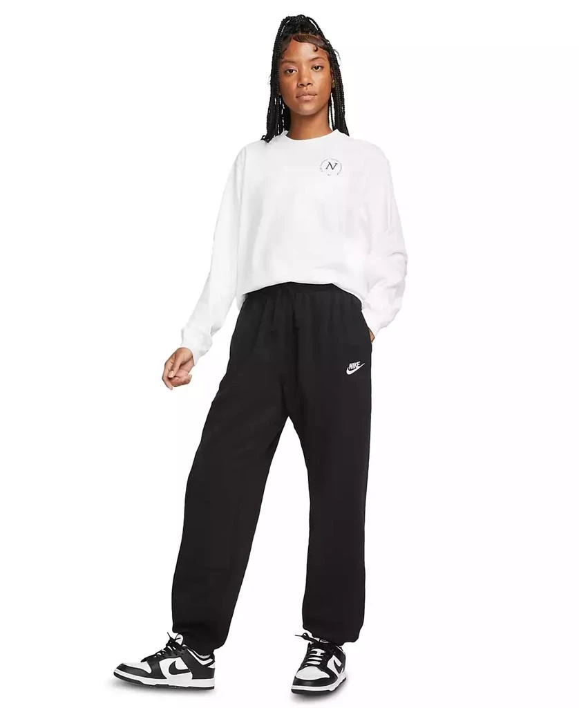 Nike Women's Sportswear Club Fleece Mid-Rise Oversized Sweatpants 5