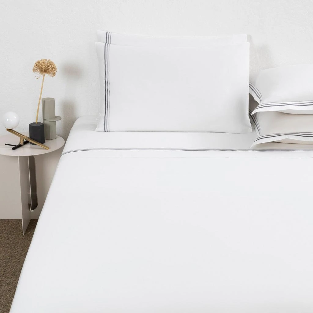 Frette Contemporary Sheet Set 10