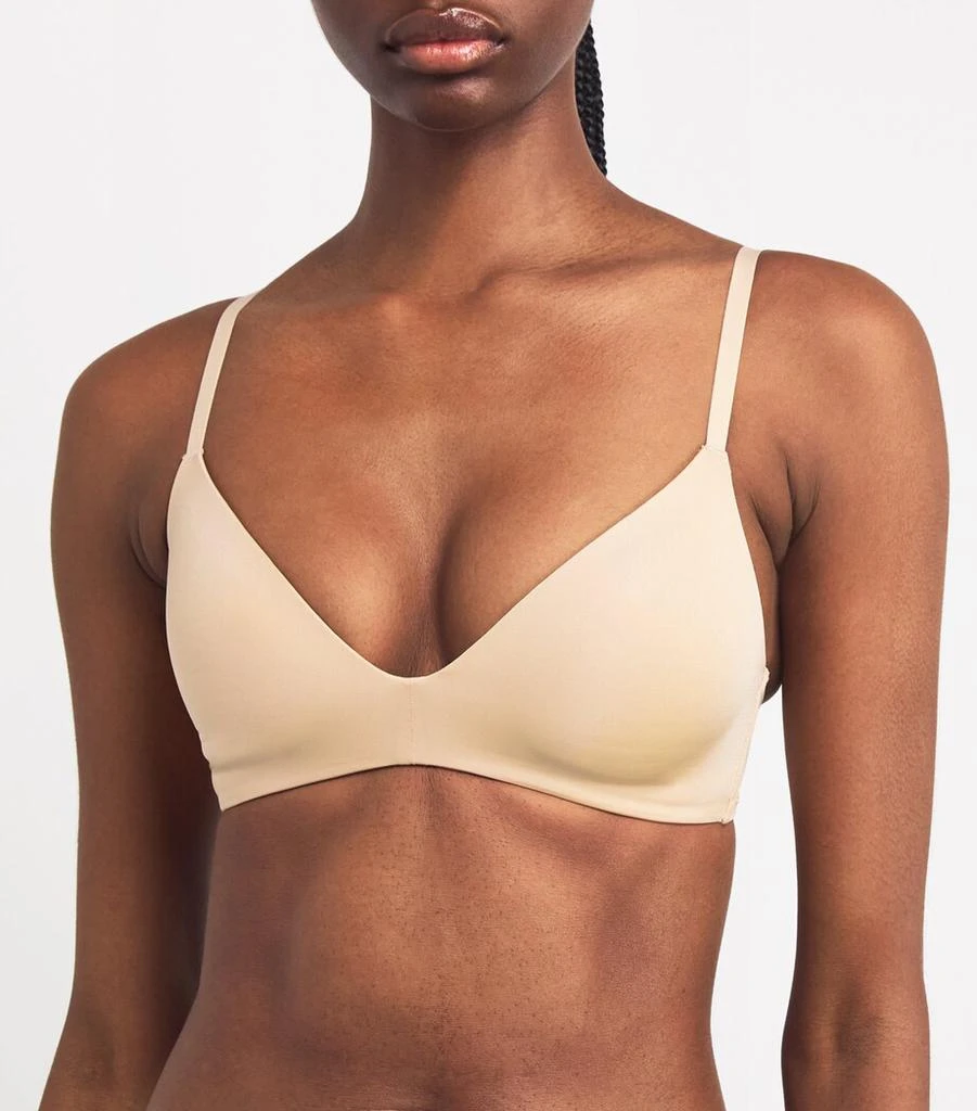 SKIMS Wireless Form T-Shirt Bra 2
