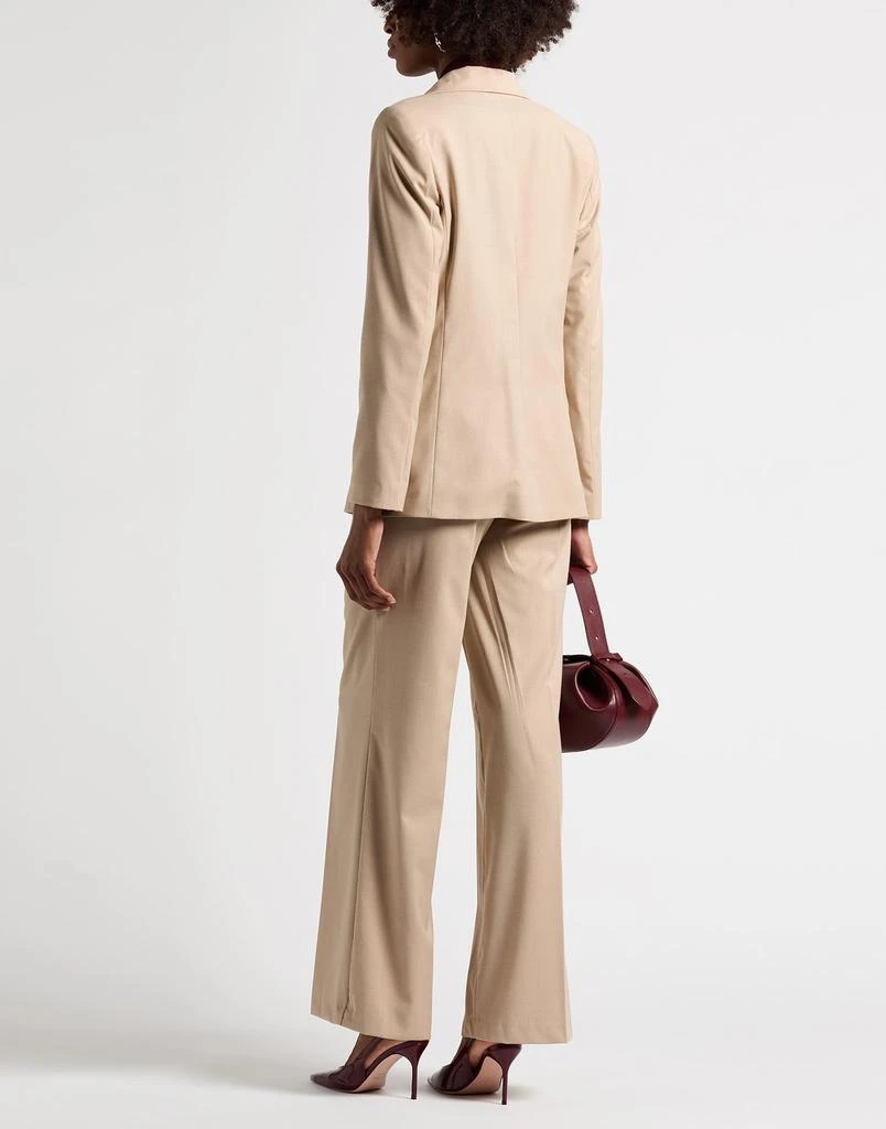 TOY G. Suits 
Sets 2