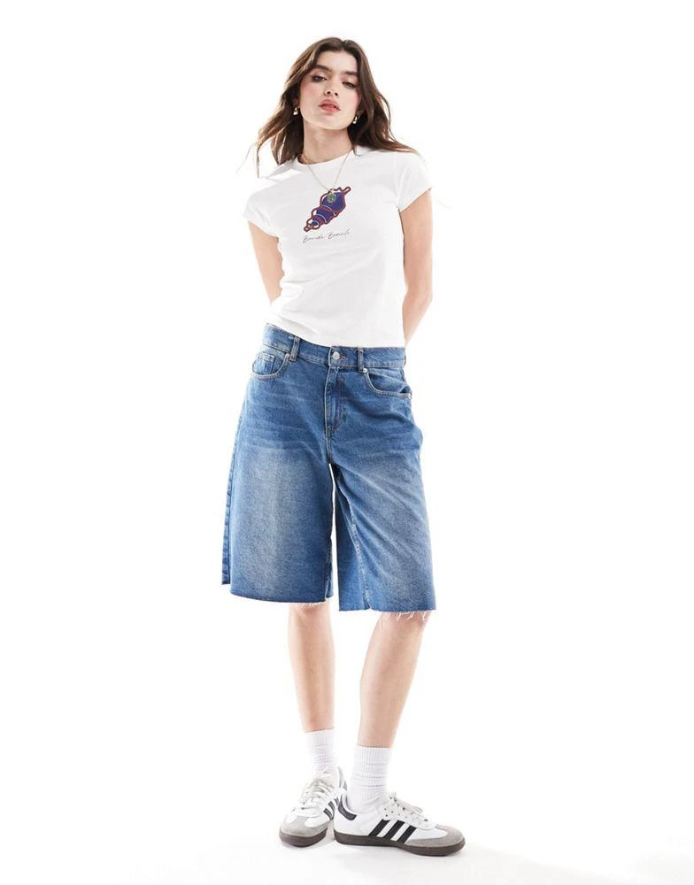 ASOS ASOS DESIGN baby tee with bondi beach shell graphic in cream 4
