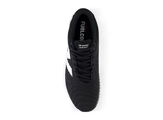 New Balance FuelCell 4040v7 Turf Trainer 4