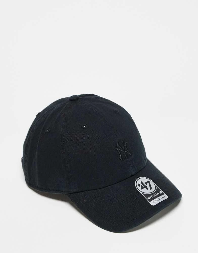 47 Brand 47 Brand NY Yankees mini logo cap in black 1