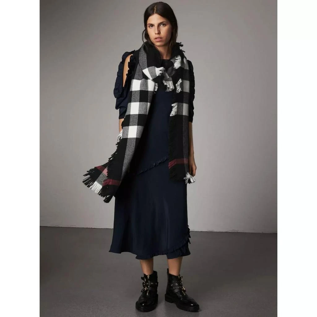 Burberry Half Mega Check Fringe Wool Scarf 2