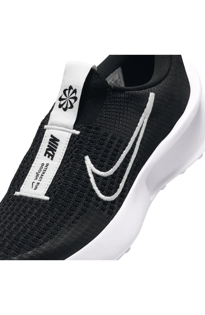 NIKE Interact Run EasyOn Running Sneaker 8