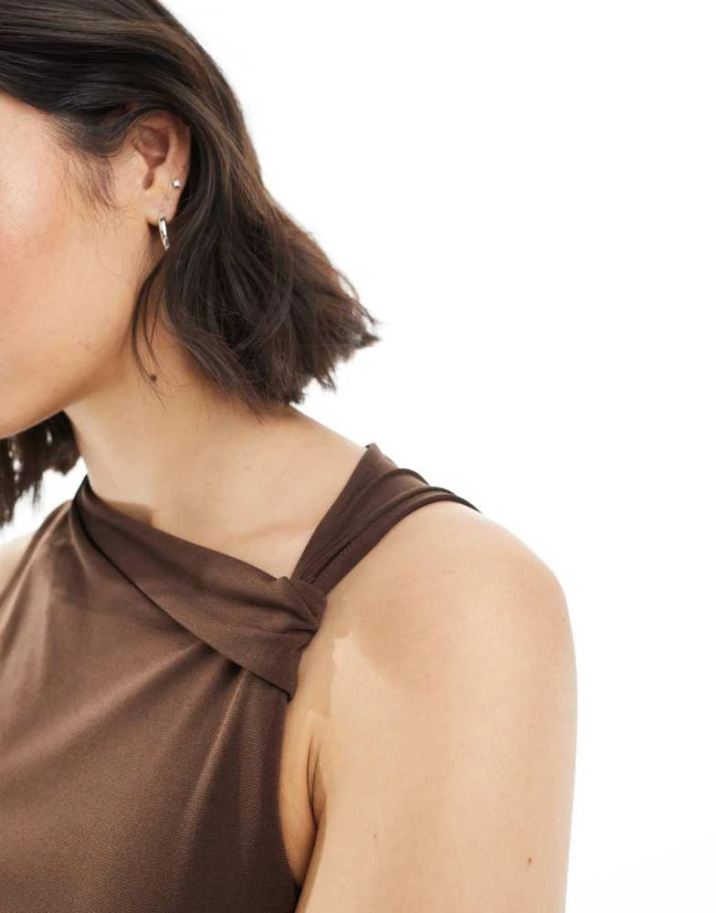 Pull&Bear Pull&Bear knot shoulder detail maxi dress in brown 4