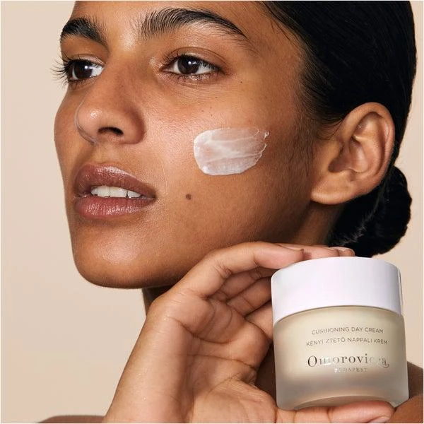 Omorovicza Omorovicza Cushioning Day Cream 50ml 4