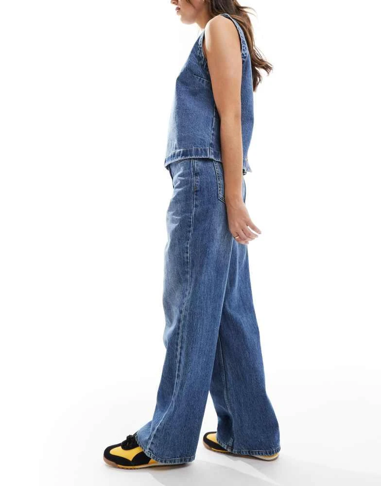 New Look New Look Adalae wide leg jean in mid blue 3