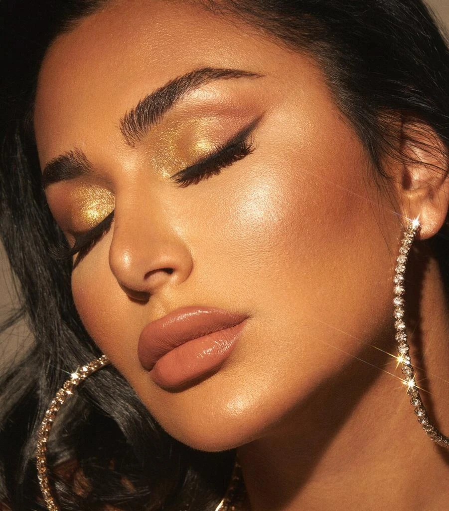 Huda Beauty 175 Anniversary Edition Gold Obsession Eyeshadow Palette 3