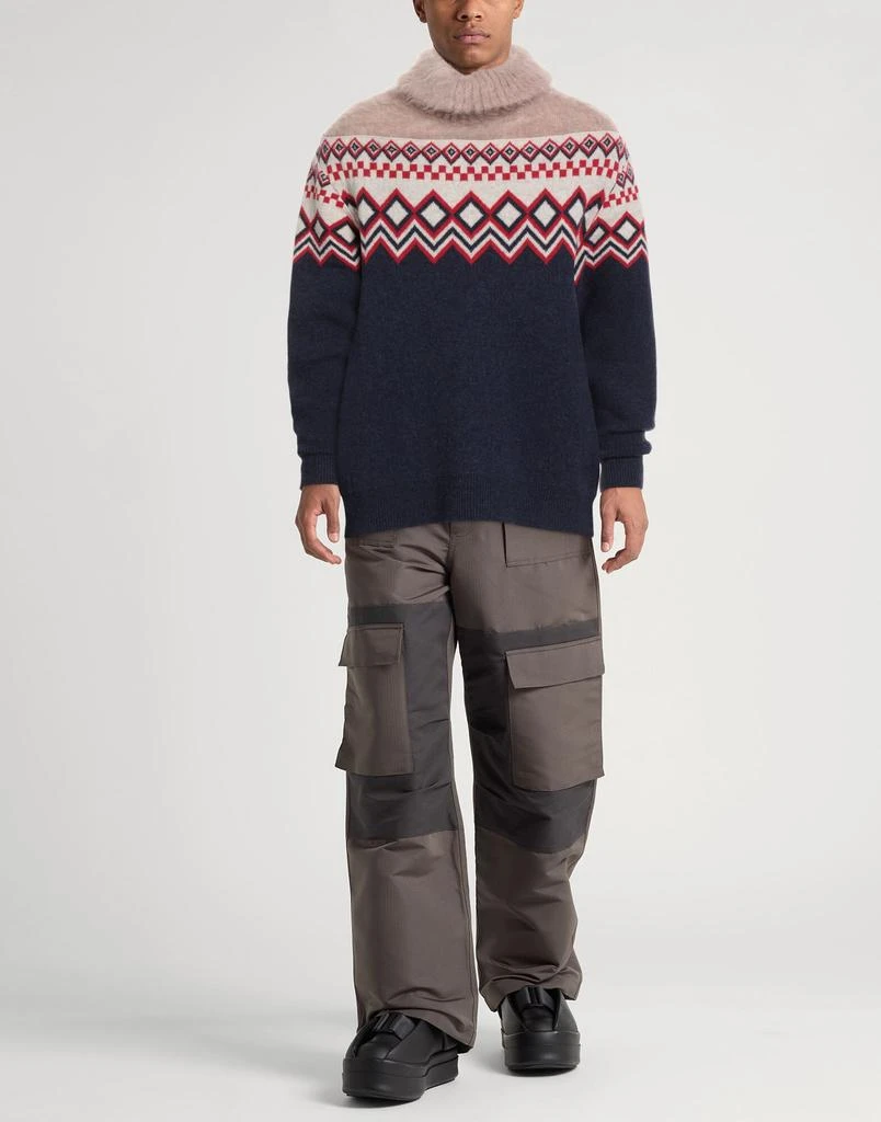 Facetasm Turtleneck 2