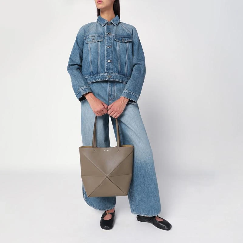 Loewe Medium Puzzle Fold Tote bag in taupe 2