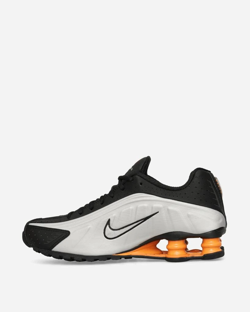 NIKE Shox R4 Sneakers Metallic Silver / Black / Bright Mandarin 3