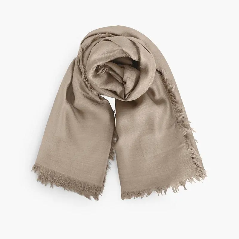 Gucci Gucci - Jacquard GG Pattern Beige Scarf