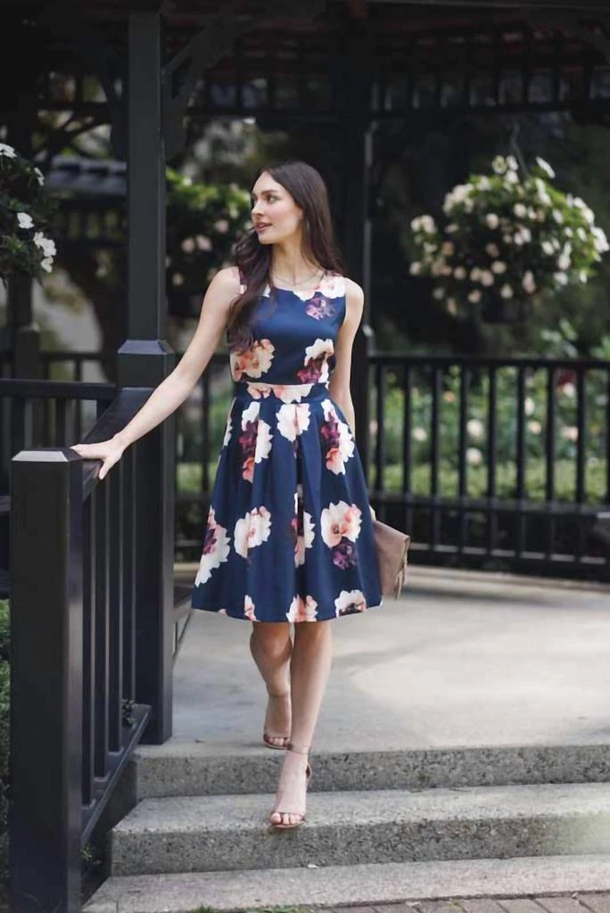Papillon Papillon - Big Floral Print Sleeveless Dress With Box Pleat Skirt 3