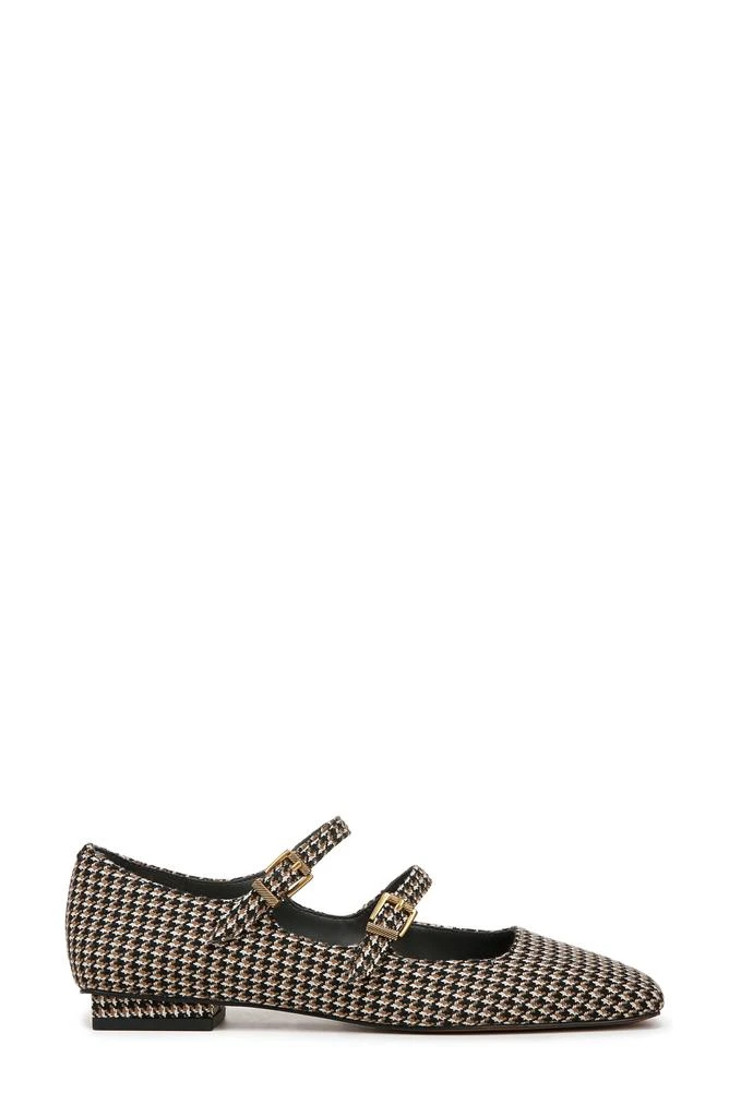 Franco Sarto Tesoro Flat 4