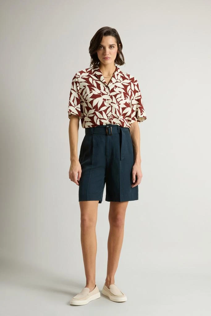 Woolrich Garment-Dyed Linen-Blend Bermuda Shorts - Women - Red 1