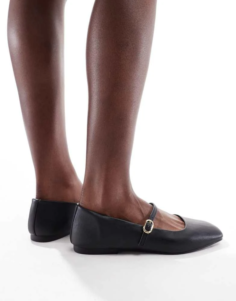 Stradivarius Stradivarius Wide Fit flat mary jane in black 3