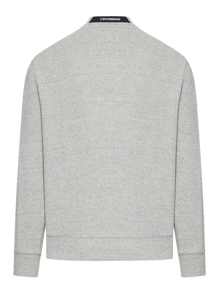 CP Company CREWNECK SWEATSHIRT IN COTTON DIAGONAL RAISED FLEECE LENS 2