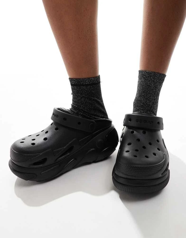 Crocs Crocs Unisex Bubble crush clog in black 2