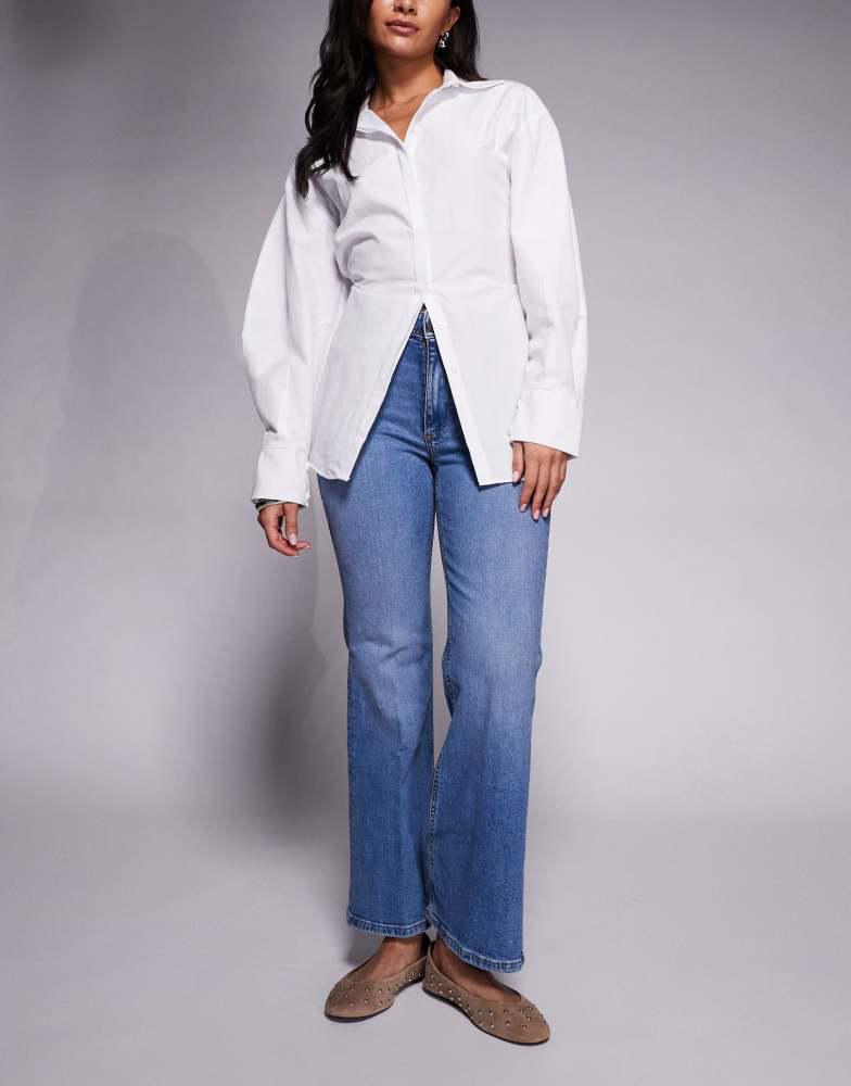 River Island River Island petite high rise pocket detail flare jeans in light denim