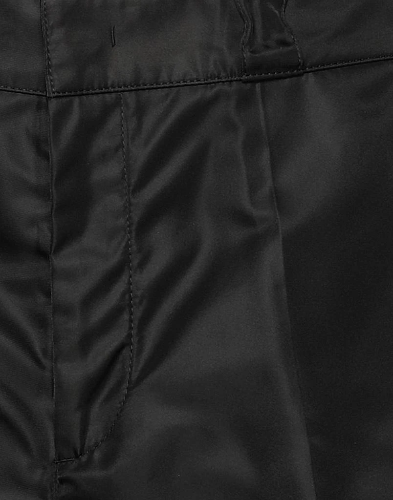 Valentino Shorts
Bermuda 4