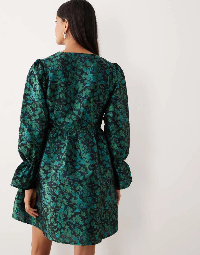 Shop YAS long sleeve jacquard mini dress in black on Sale at BeyondStyle   Get 17% Off YAS long sleeve jacquard mini dress in black with Limited-Time  Flash Deals, Exclusive Discounts, and